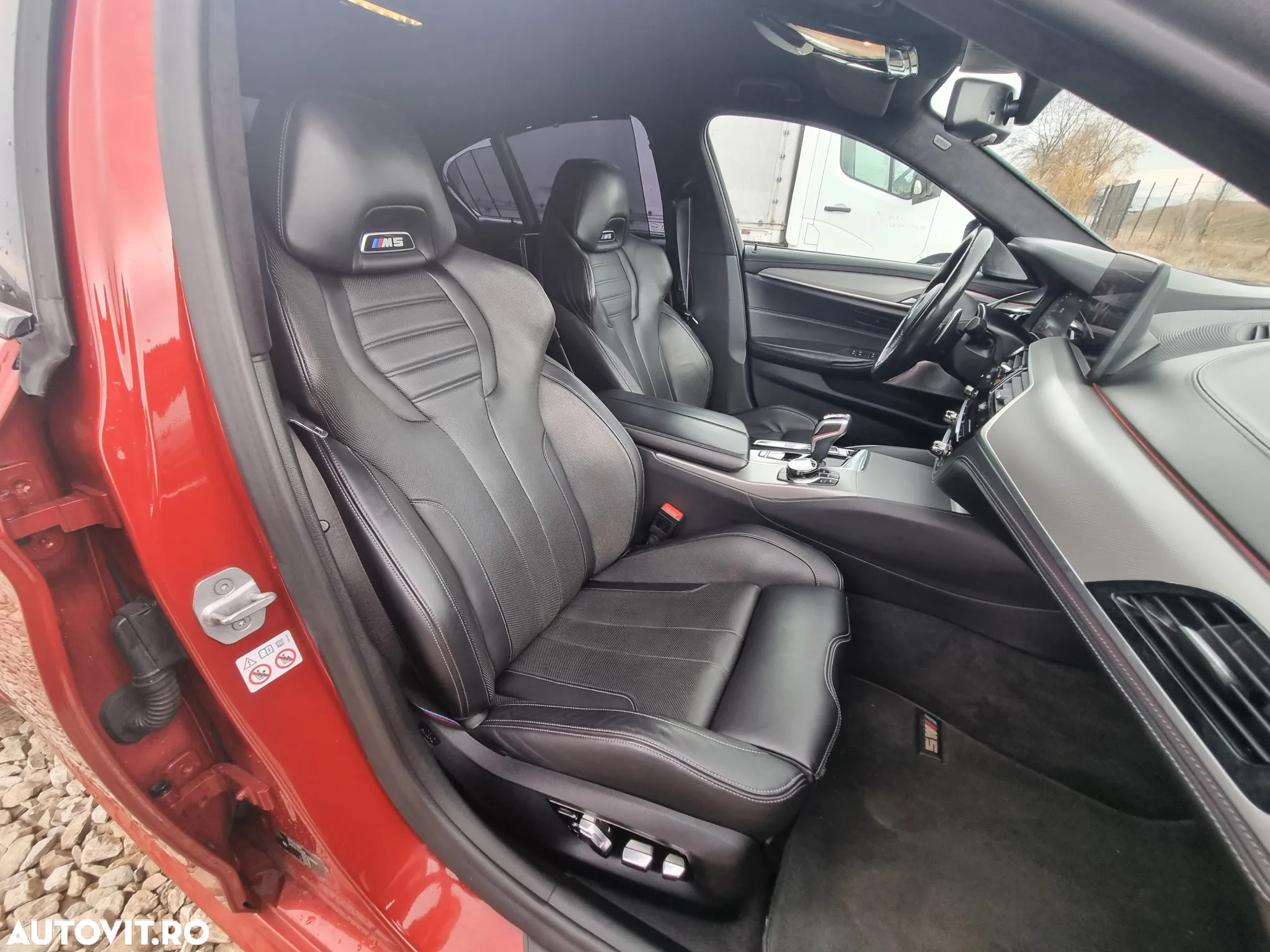 BMW M5 CS AT - 10