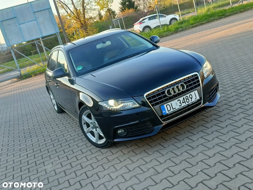 Audi A4 Avant 2.0 TDI DPF S line Sportpaket (plus)