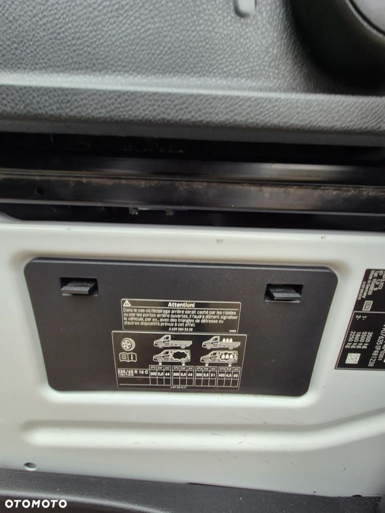 Mercedes-Benz Sprinter 315 - 12