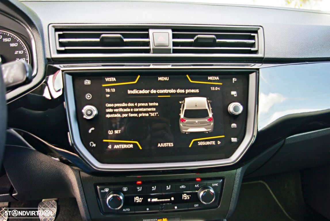 SEAT Ibiza 1.0 TSI FR - 35