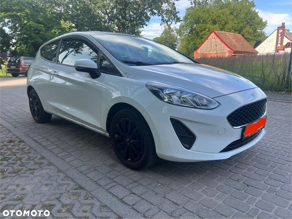 Ford Fiesta - 2