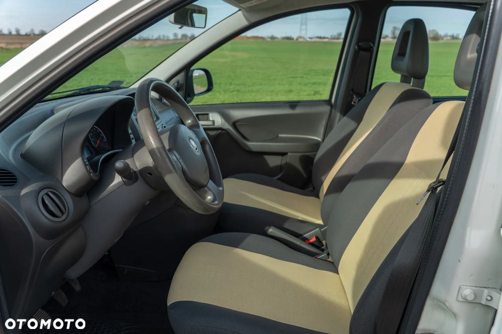 Fiat Panda 1.3 Multijet Actual - 11