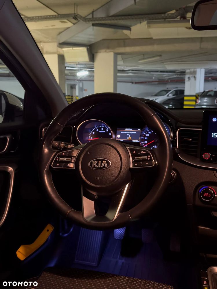 Kia XCeed 1.4 T-GDI L Business Line - 13