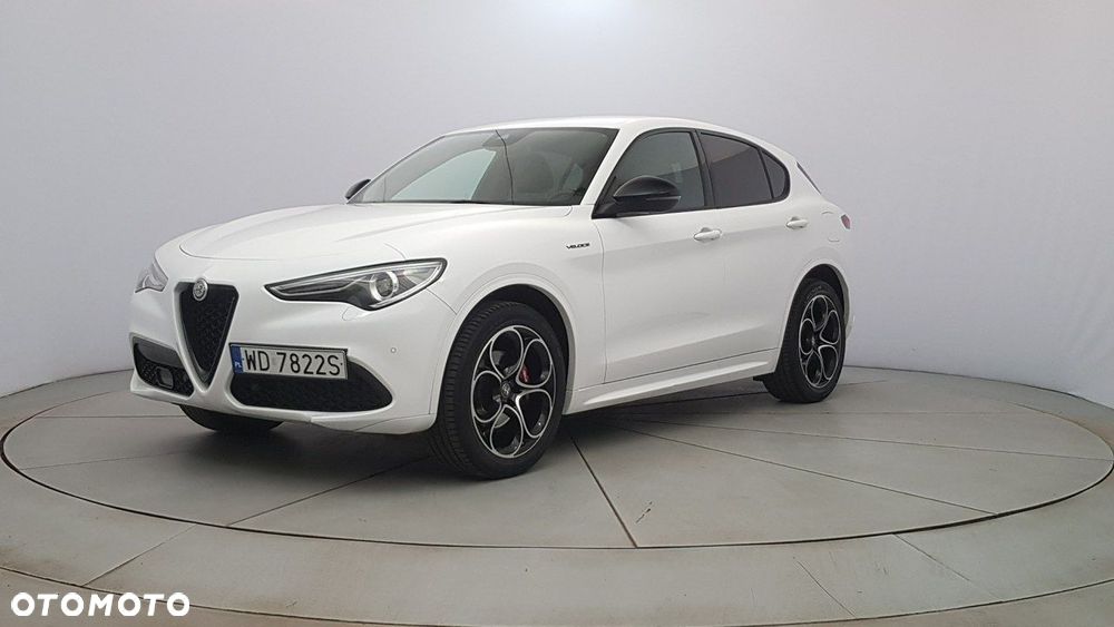 Alfa Romeo Stelvio - 3