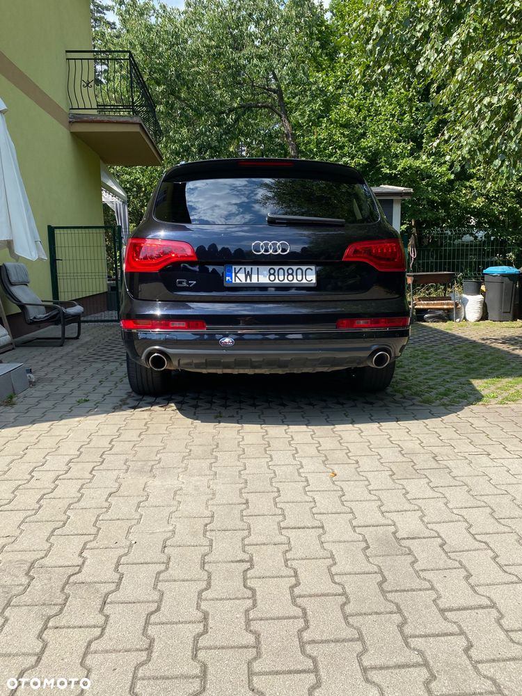 Audi Q7 - 8