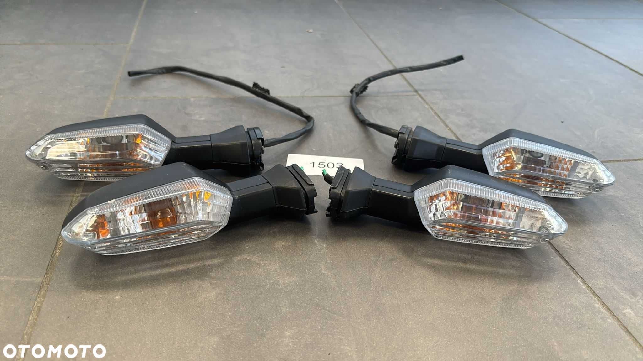 Kierunkowskazy Kierunki Prawy Lewy Kawasaki Z800. 2013-17 [1503] - 2