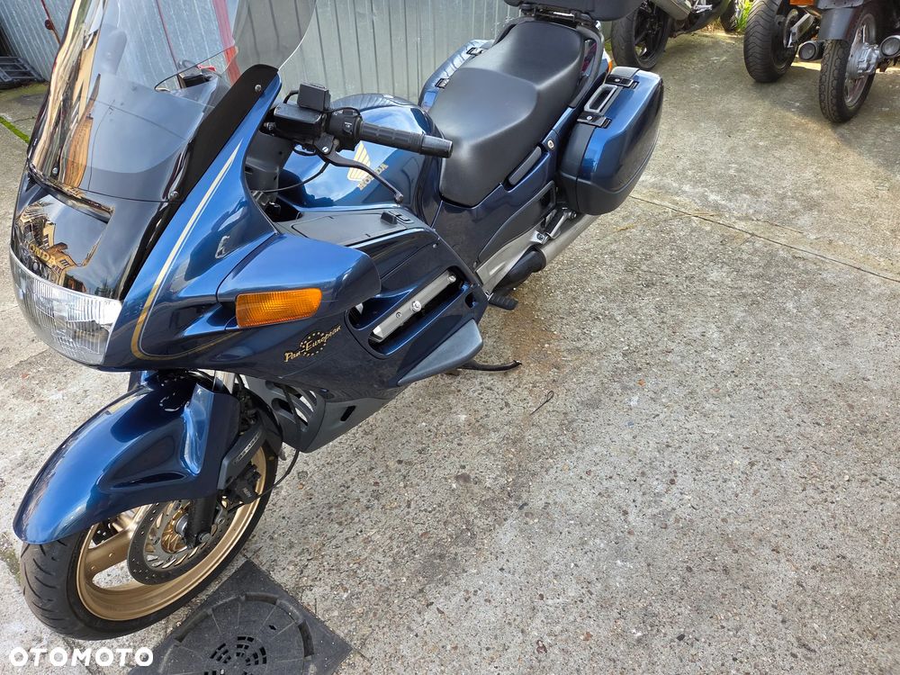 Honda ST - 5