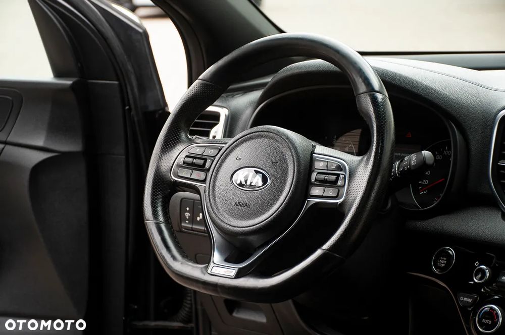 Kia Sportage 2,0 CRDI AWD GT Line - 26