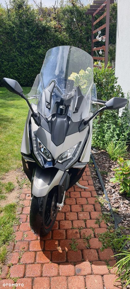 Kymco AK 550 - 6