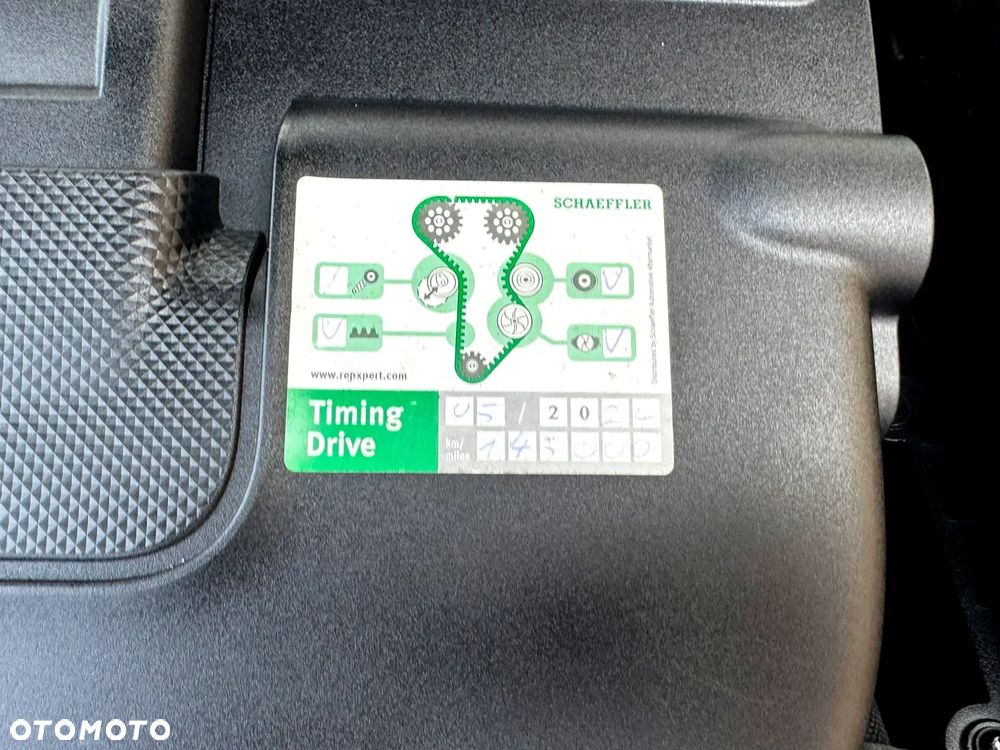 Skoda Octavia 1.6 TDI Style DSG - 24