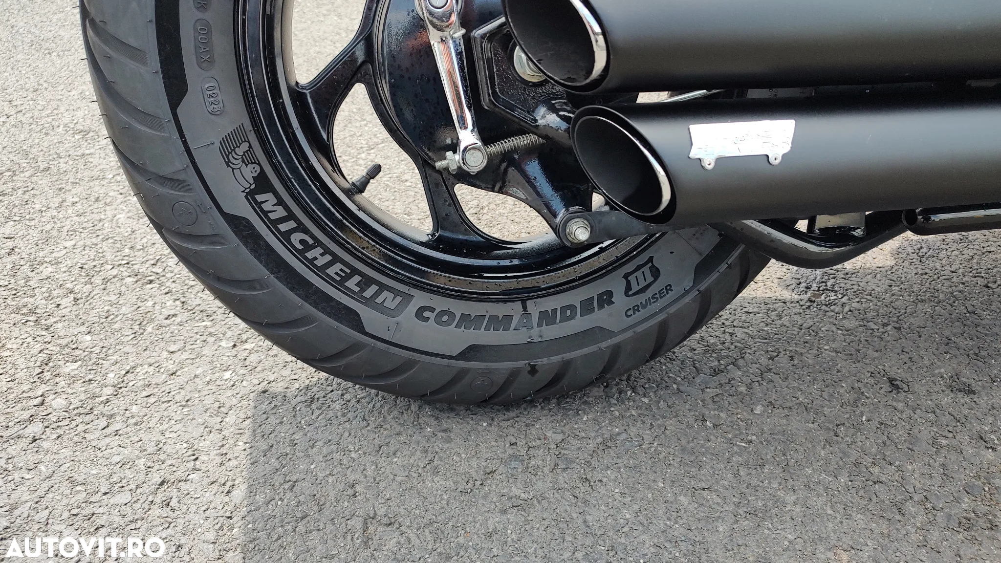 Suzuki Intruder M800 - 6