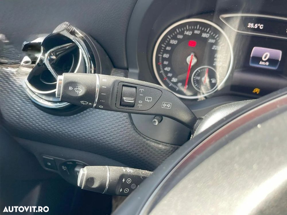 Mercedes-Benz A 160 d - 17