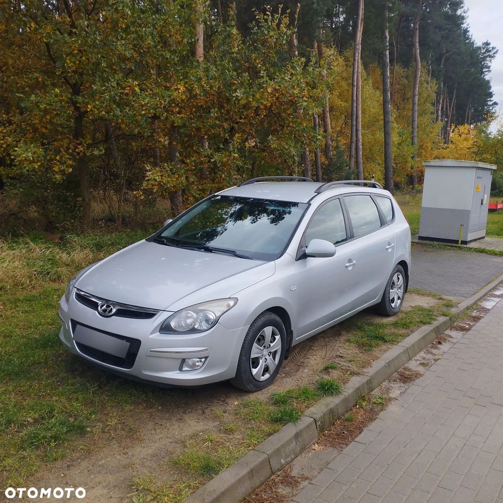 Hyundai i30 1.6 CRDi Classic + - 4