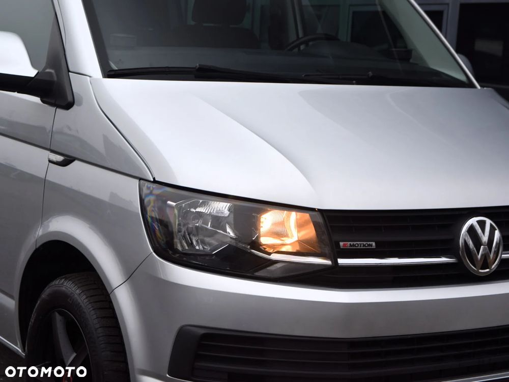 Volkswagen Transporter - 30