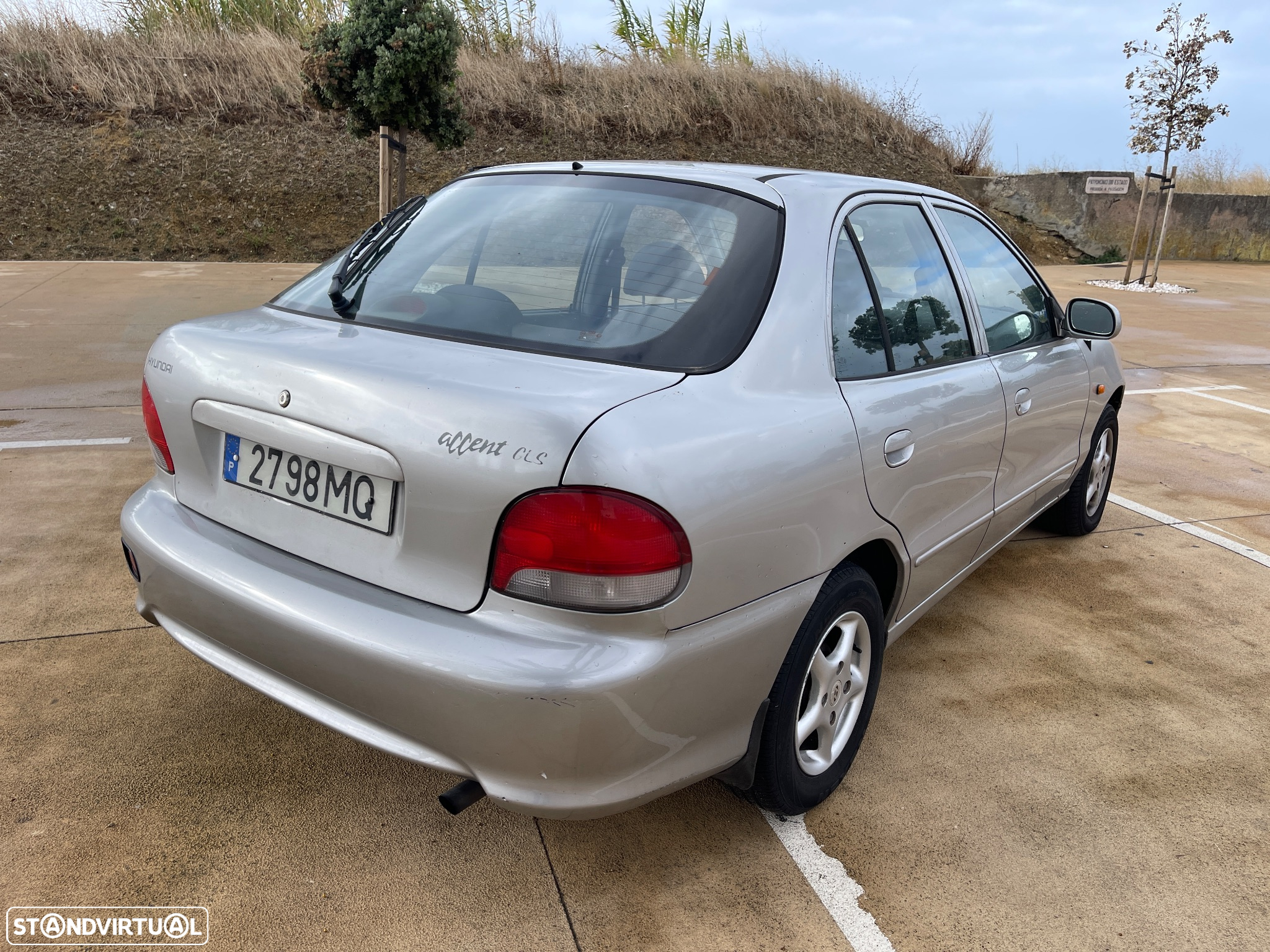 Hyundai Accent 1.3 Miles - 5
