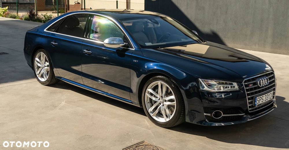 Audi S8 - 3