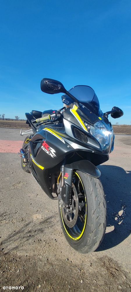 Suzuki GSX-R - 2