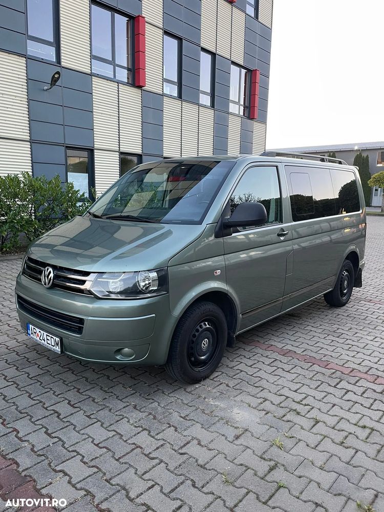 Volkswagen Transporter - 1