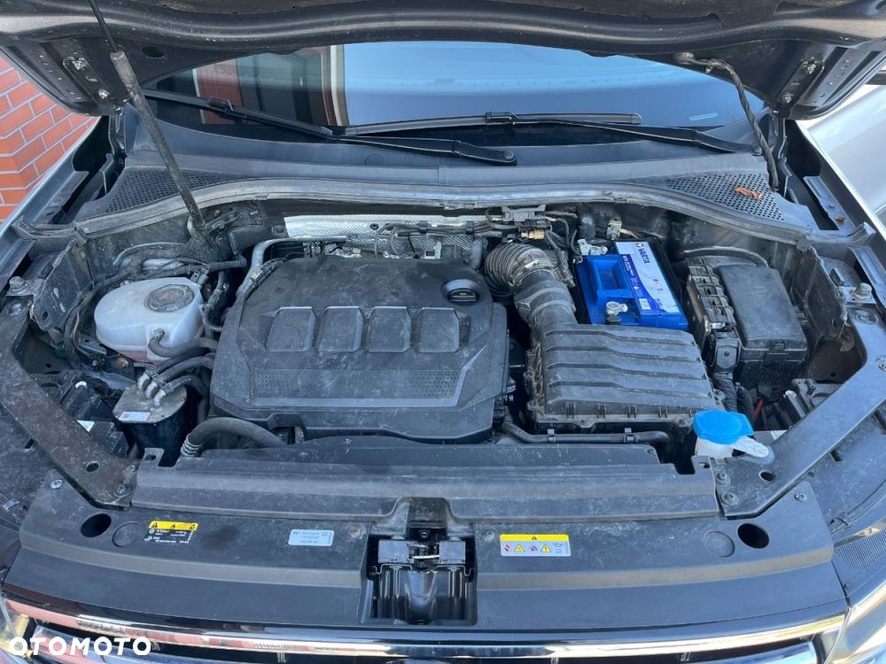Volkswagen Tiguan 2.0 TDI SCR Elegance DSG - 29