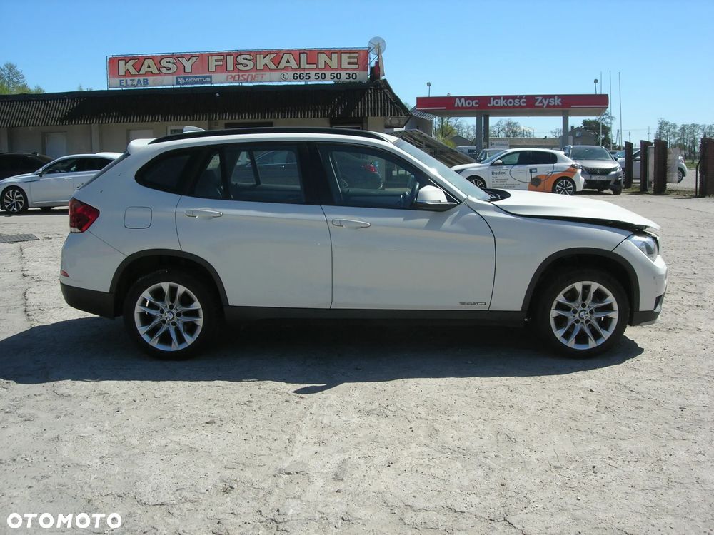 BMW X1 sDrive18d xLine - 2