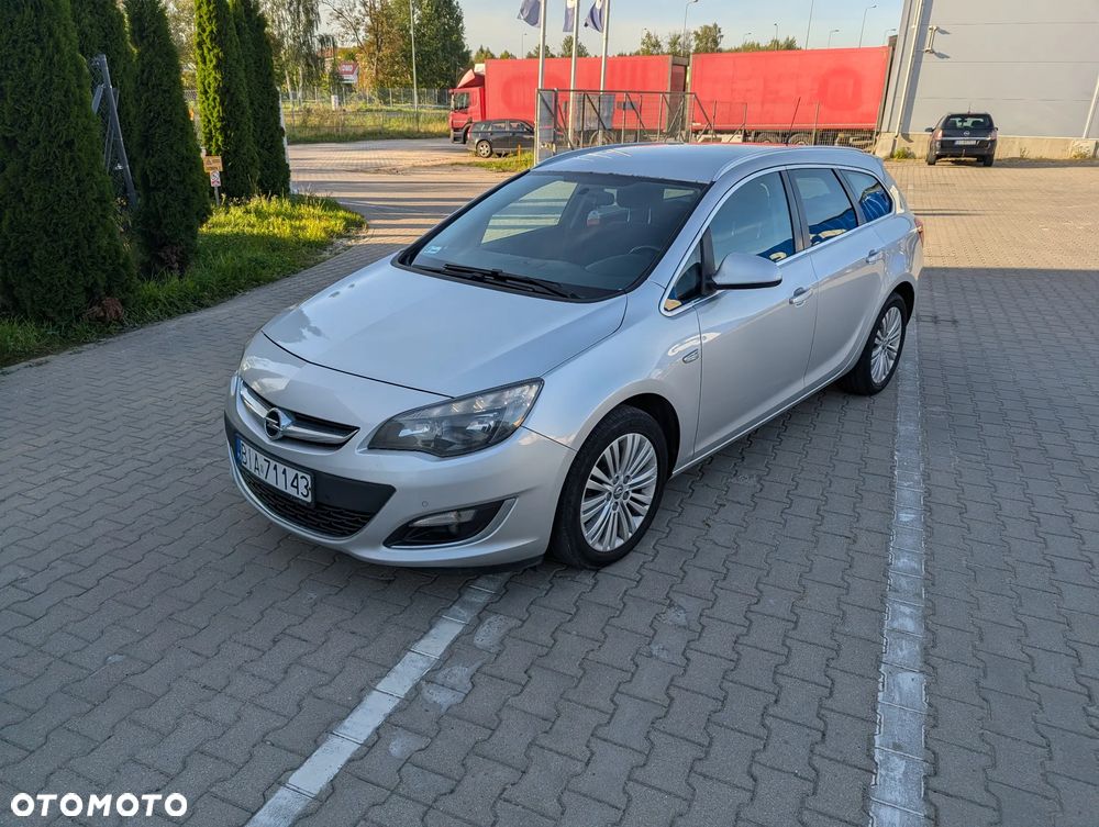Opel Astra 2.0 CDTI Cosmo - 6