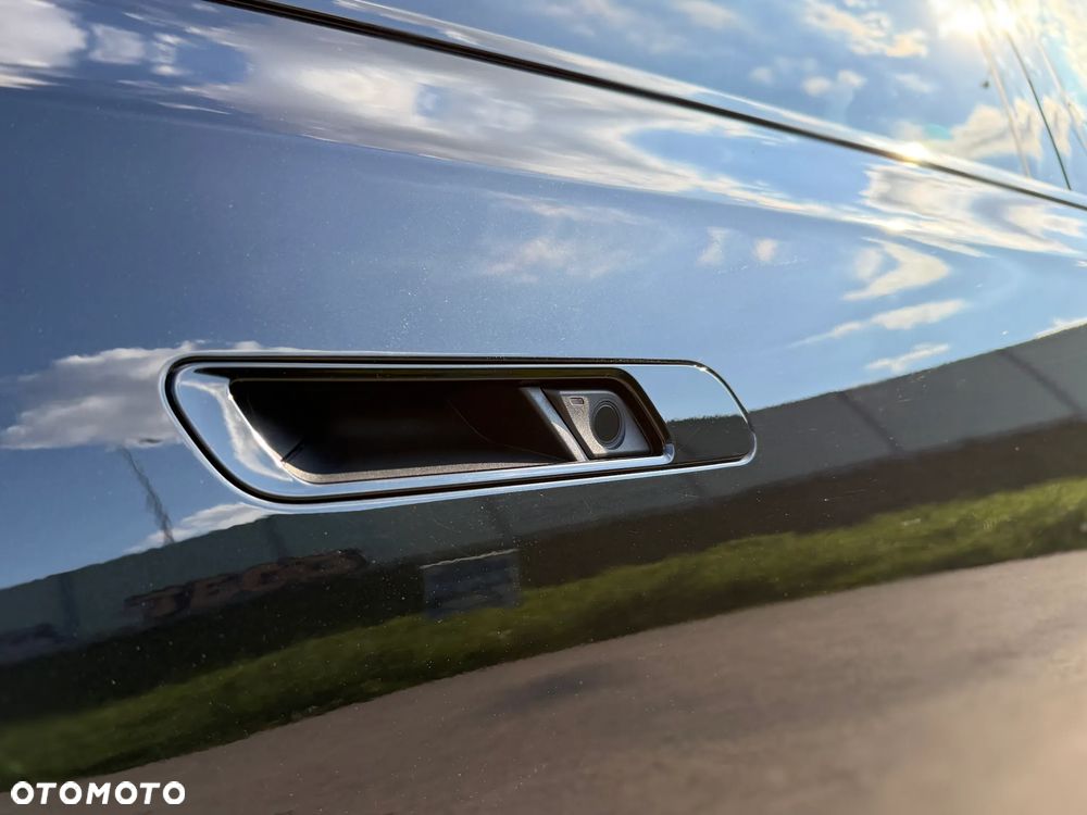 BMW Seria 7 M760e PHEV xDrive sport - 8