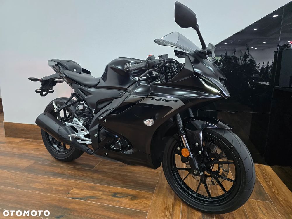 Yamaha YZF - 2