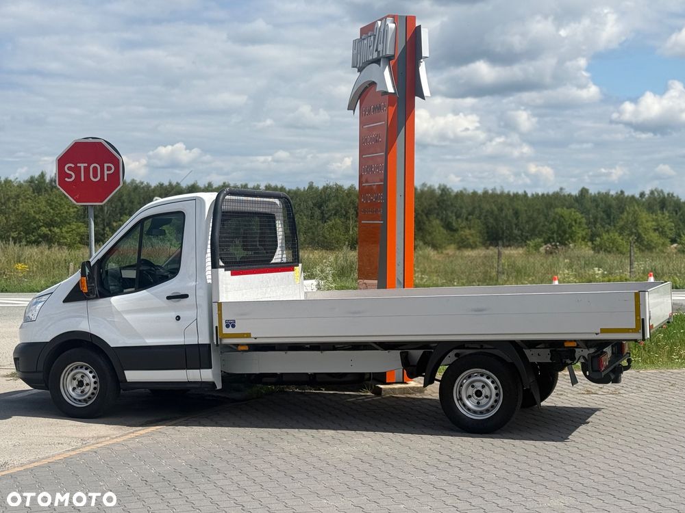 Ford Transit - 23