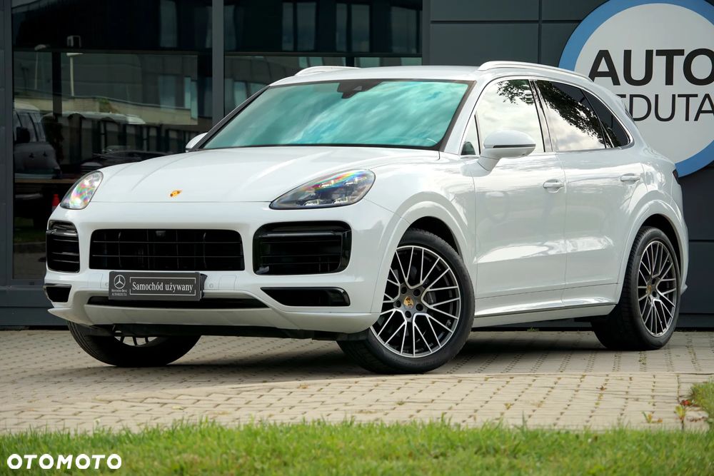 Porsche Cayenne Standard - 1