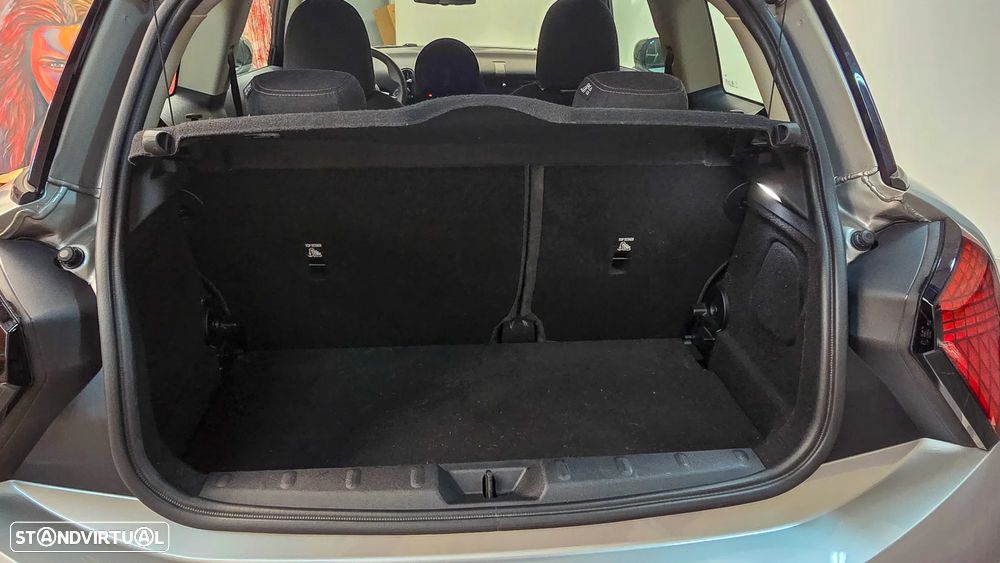 MINI 3 Portas Cooper Aut. - 19