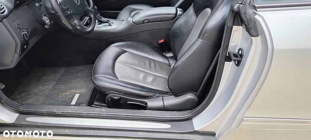 Mercedes-Benz CLK - 20