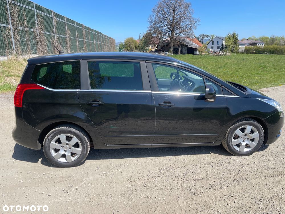 Peugeot 5008 HDI FAP 115 Style - 2