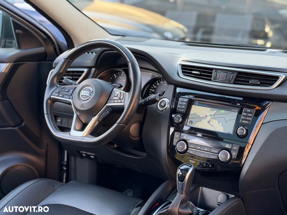 Nissan Qashqai 1.6 DCI Xtronic TEKNA+ - 21