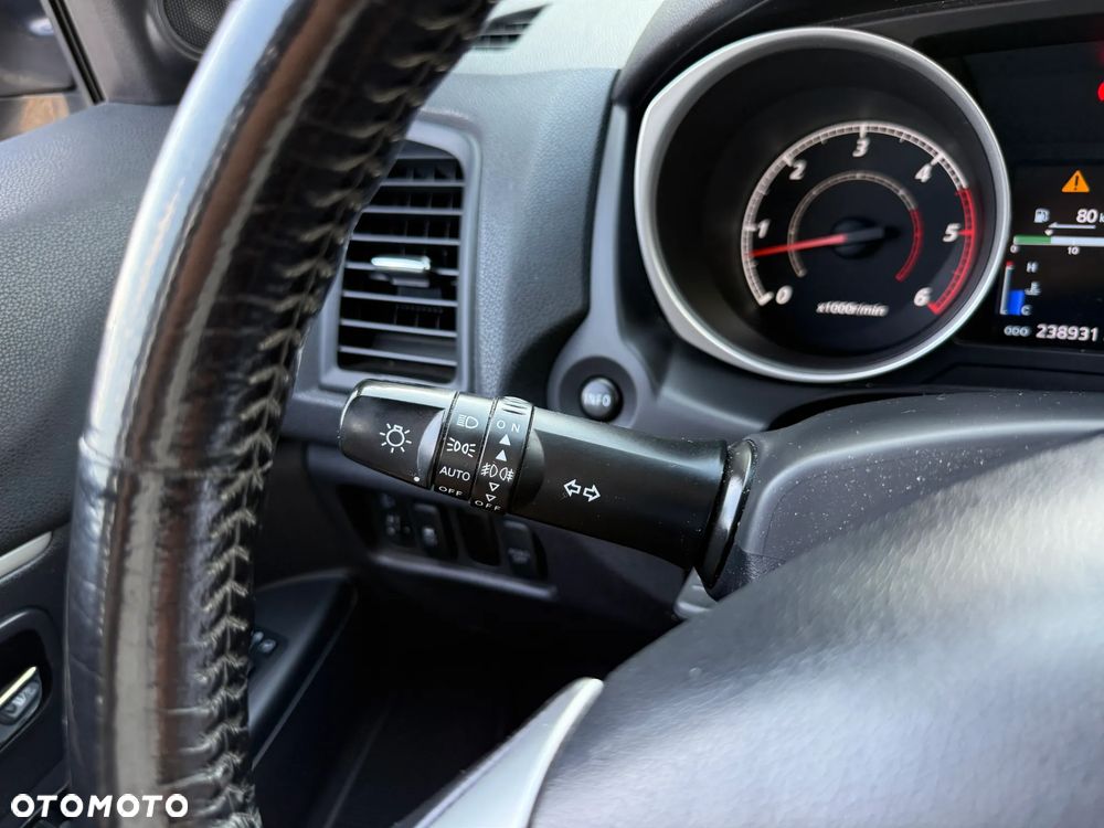Mitsubishi ASX 1.8 DI-D 2WD Intense - 13
