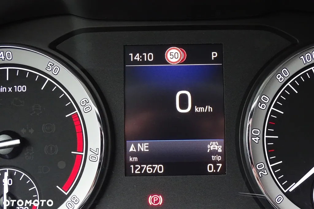 Skoda Karoq 1.5 TSI ACT DSG Style - 36