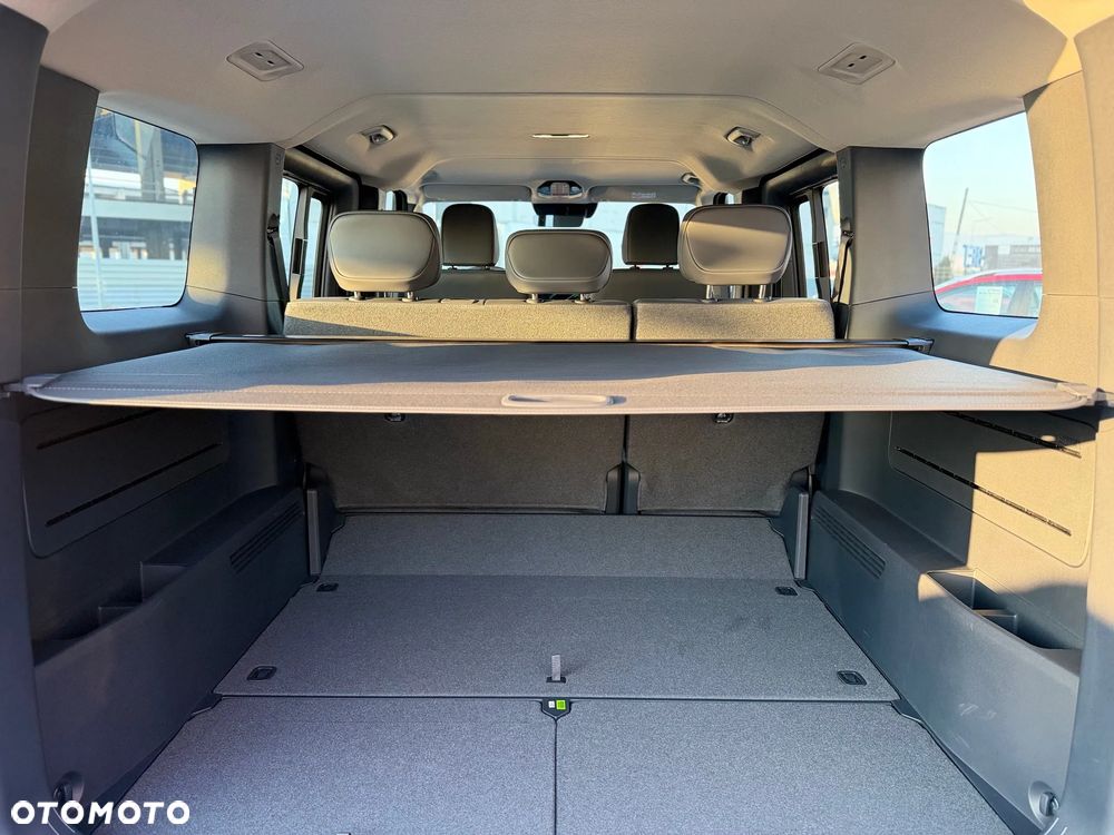 Kia PV5 71.2kWh - 36