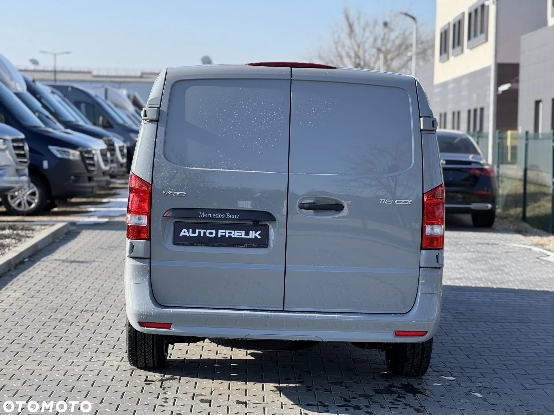 Mercedes-Benz Vito - 7