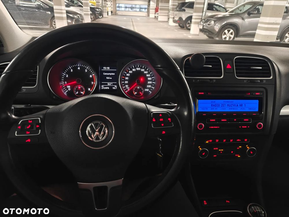 Volkswagen Golf 1.4 TSI Highline - 9