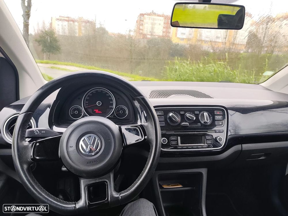 VW Up! TSI BlueMotion club - 8