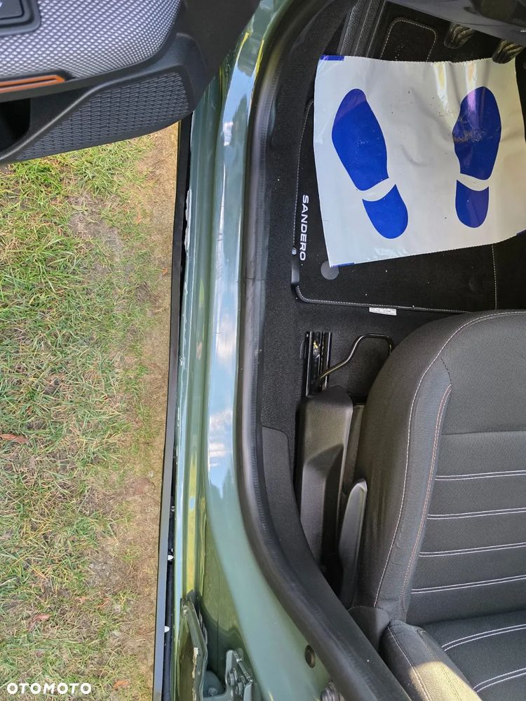Dacia Sandero Stepway - 16