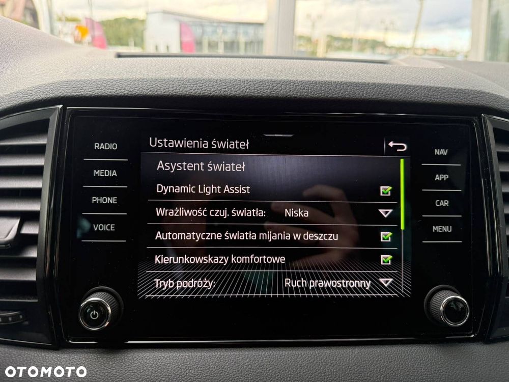 Skoda Karoq 1.5 TSI ACT Selection DSG - 26