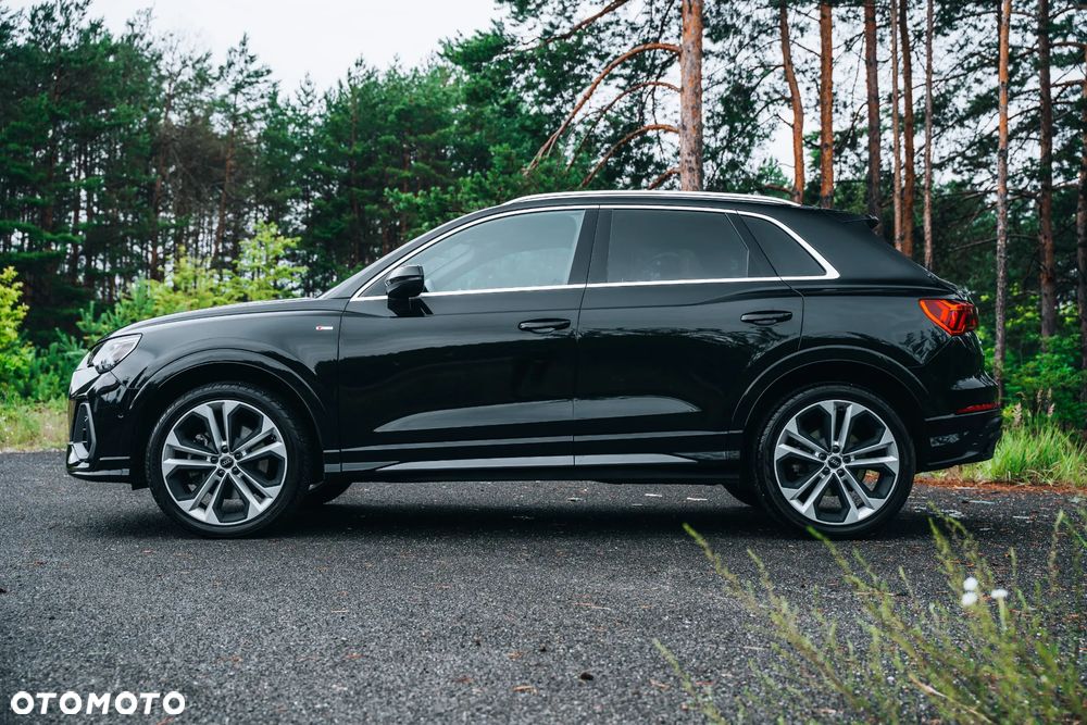 Audi Q3 45 TFSI Quattro S tronic S line - 2