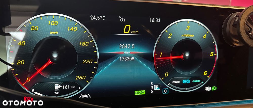 Mercedes-Benz GLE 300 d 4-Matic - 12