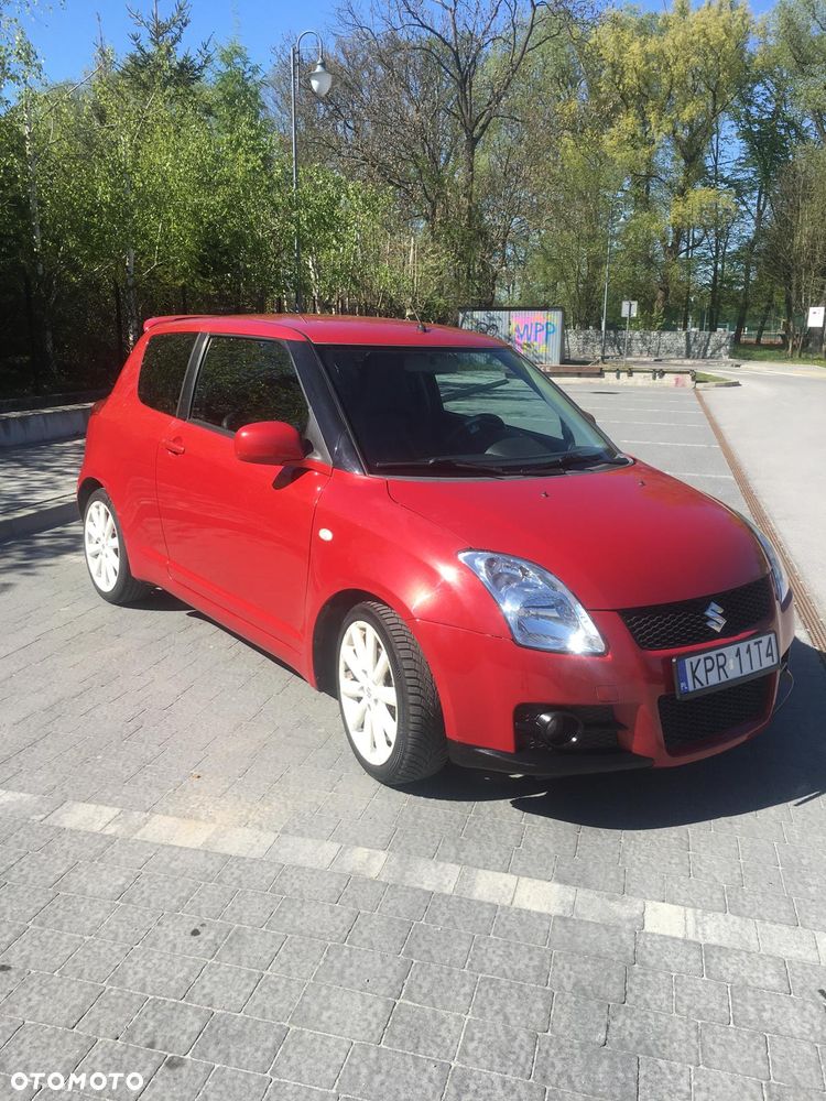 Suzuki Swift - 1