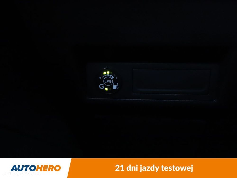 Renault Captur - 32