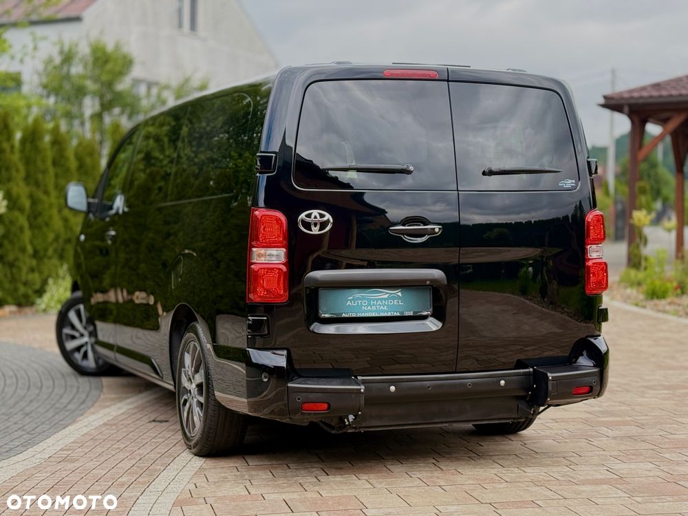 Toyota Proace Verso - 16
