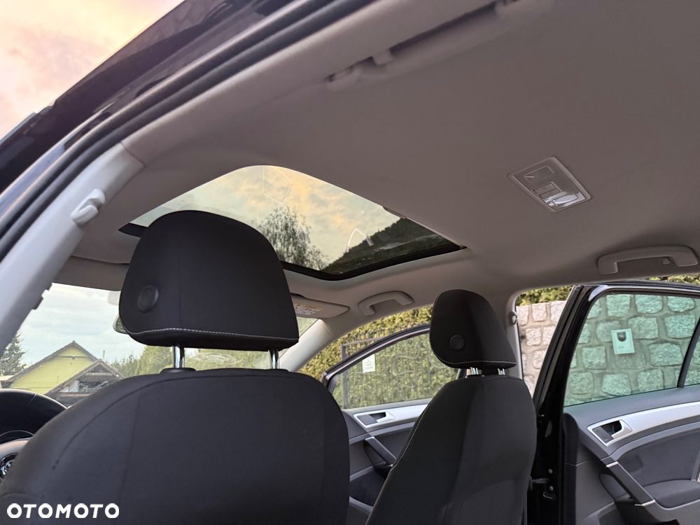 Volkswagen Golf 1.2 TSI BlueMotion Technology Cup - 15