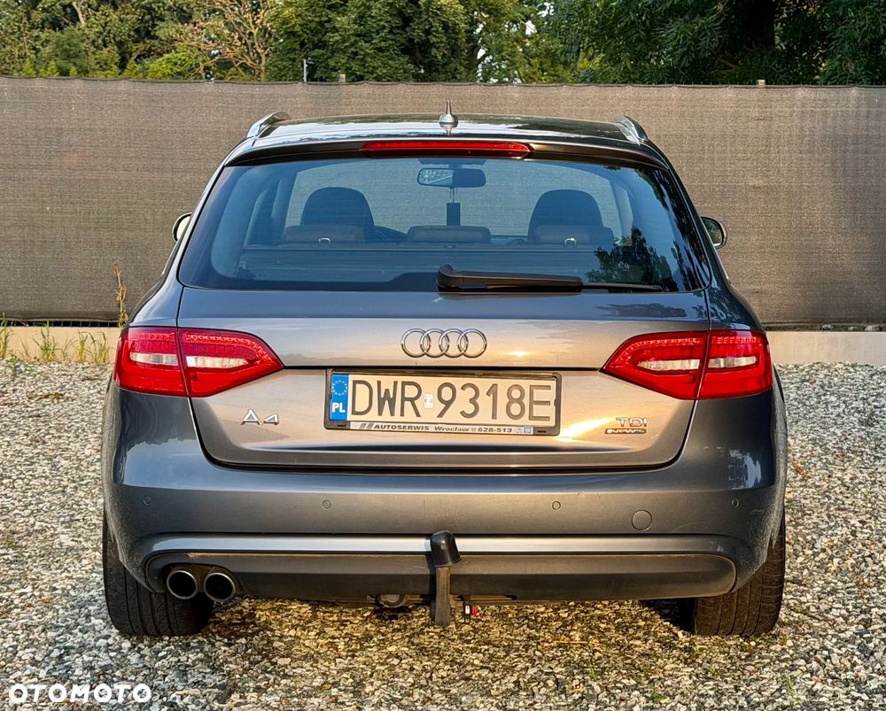 Audi A4 Avant 2.0 TDI S tronic quattro - 6