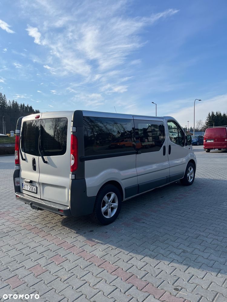 Opel Vivaro - 7