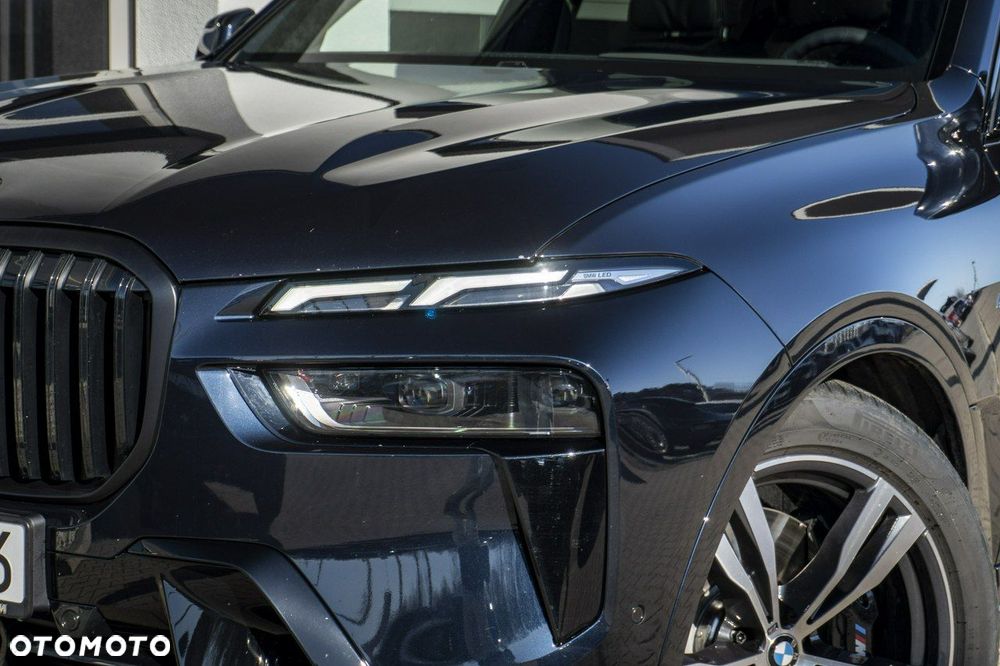 BMW X7 - 6